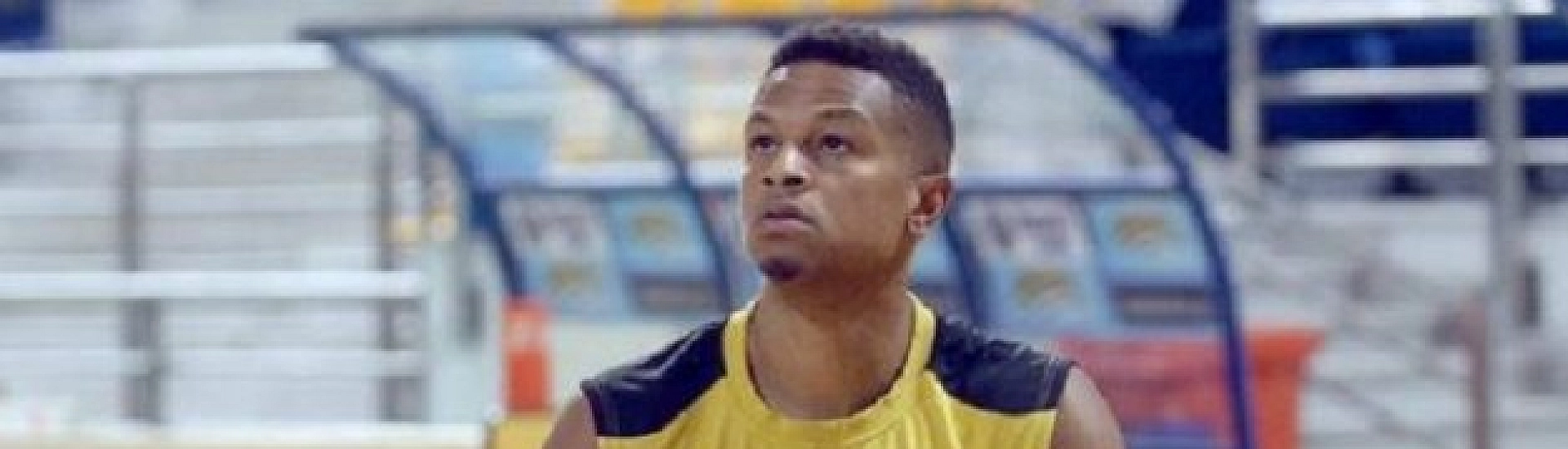 «Енисей» подписал контракт с американским защитником Домиником Артисом