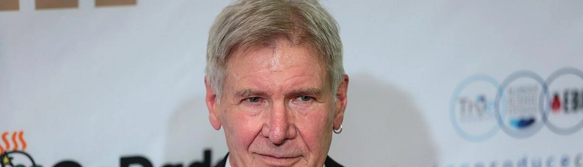 В Лос-Анджелесе стартовала 77-я церемония вручения премии «Эмми»