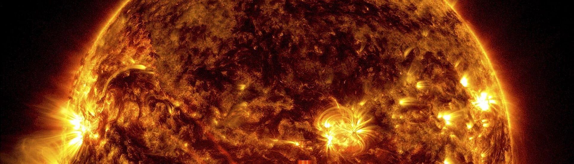 На Земле началась самая сильная за три месяца магнитная буря