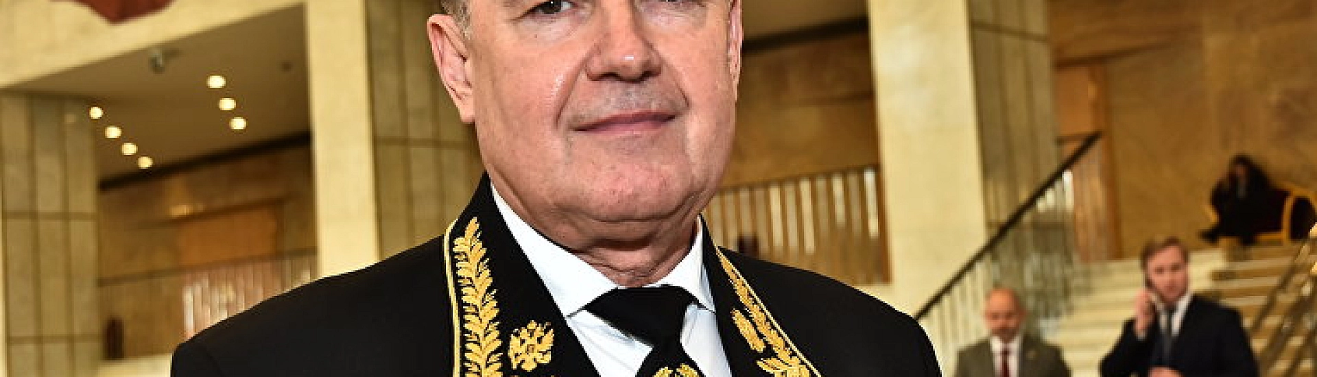 Виктор Момотов запросил проверку по обвинениям в нарушении антикоррупционного законодательства