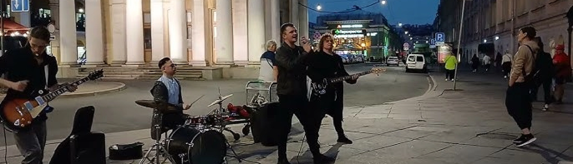 В Петербурге ограничат выступления уличных музыкантов на Думской улице из-за жалоб на шум