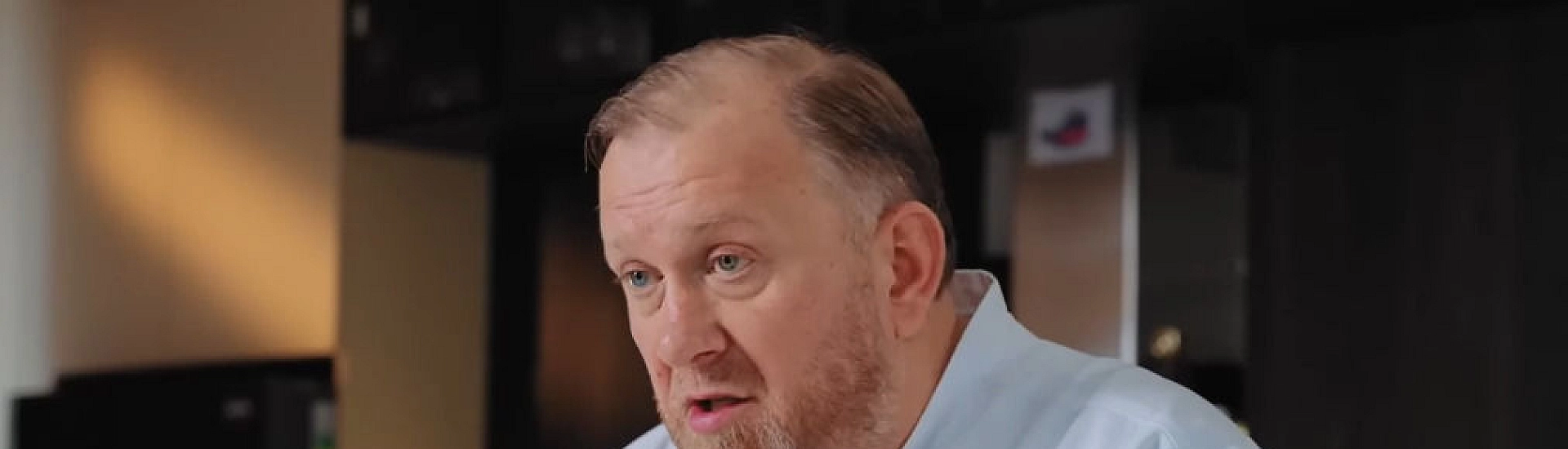 Психолог объяснила, почему шеф Ивлев не задерживается в браках