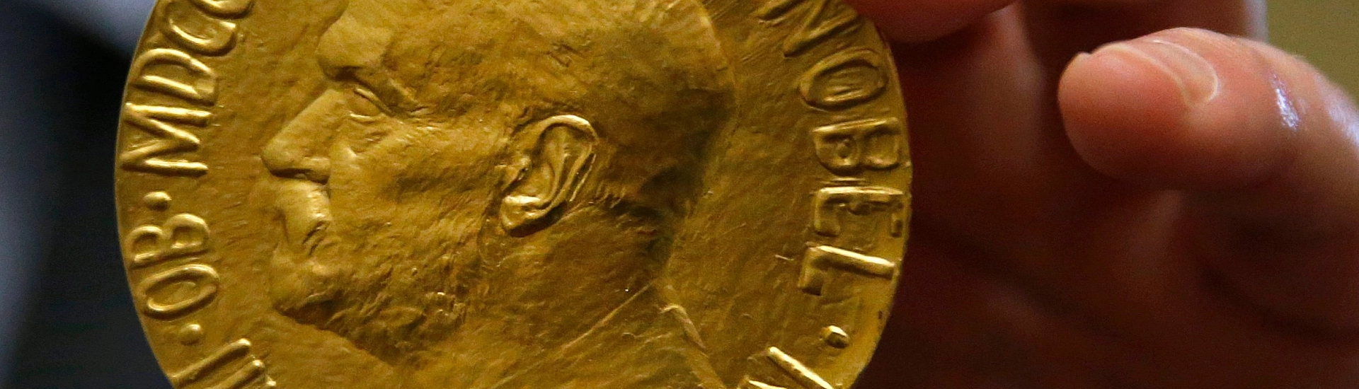 Нобелевский комитет выбрал лауреата премии мира до заключения соглашения по Газе