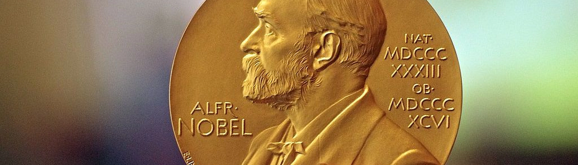 Нобелевскую премию по литературе 2025 года получил венгерский писатель Ласло Краснахоркаи