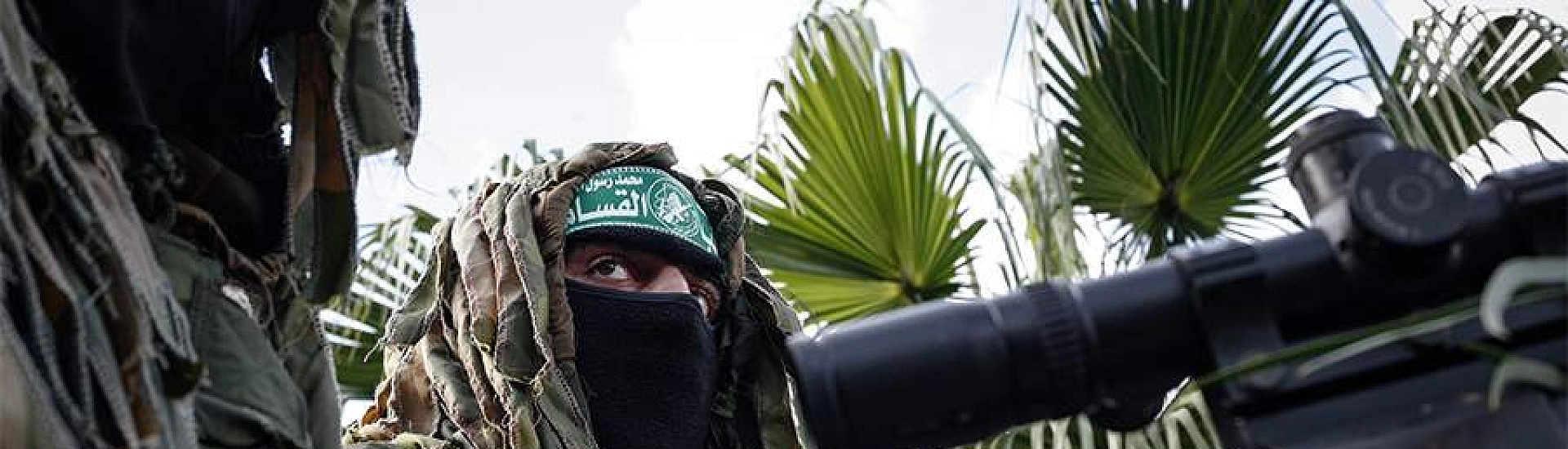 ХАМАС опубликовал список из 20 заложников, которых планируют освободить в рамках сделки с Израилем