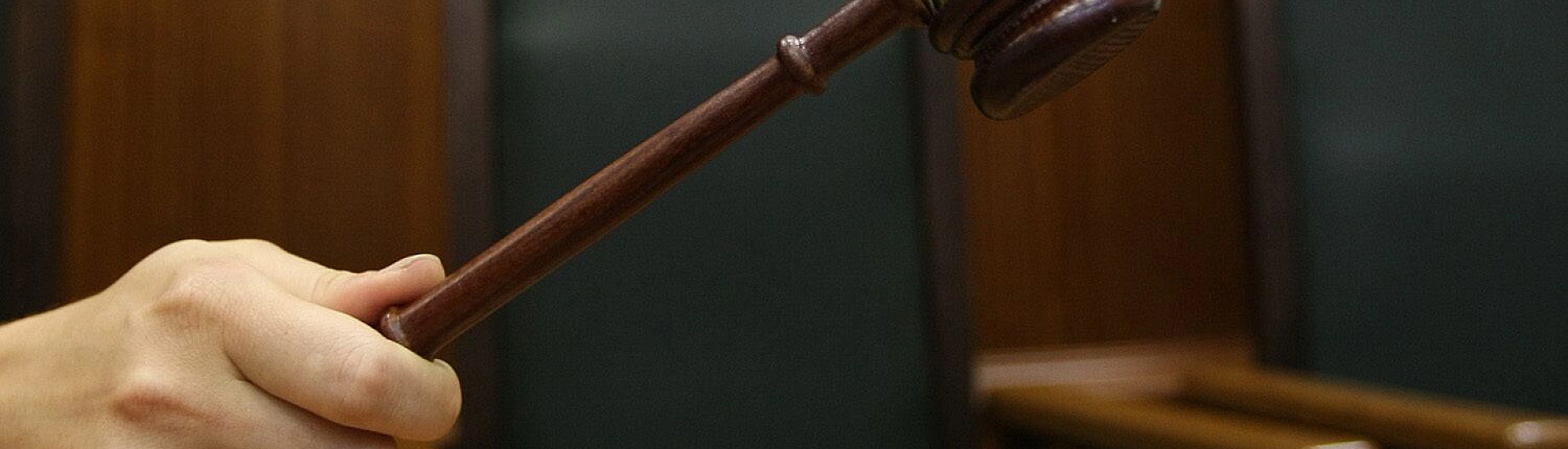 Экс-сотрудник ФК «Енисей» получил 3,5 года условно за коммерческий подкуп