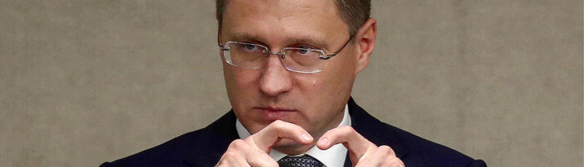 Новак проведет совещание по ситуации на топливном рынке 22 октября