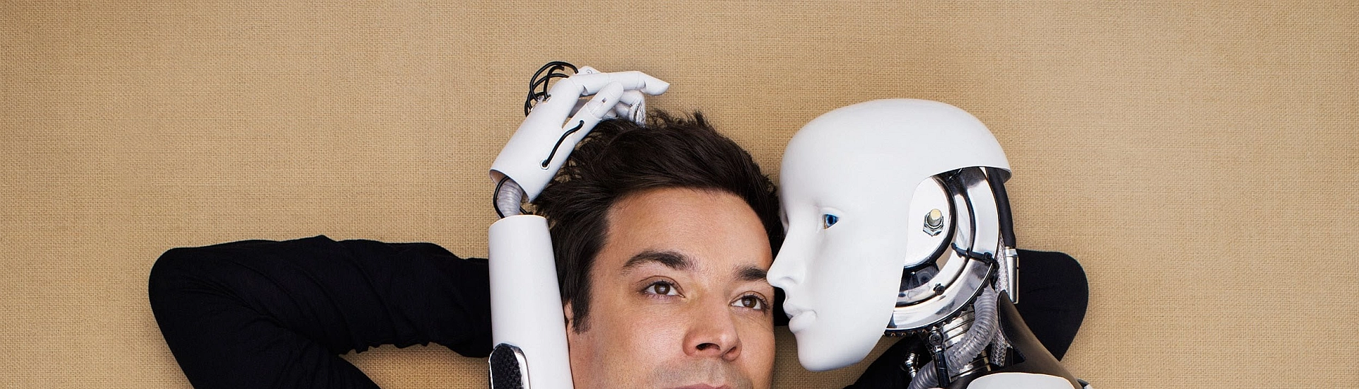 Искусственный интеллект против мигрантов: депутат предложил заменить рабочие руки роботами