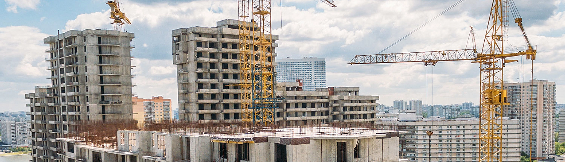 Путин обсудил с Виталием Мутко выход «ДОМ.РФ» на IPO и развитие строительной отрасли