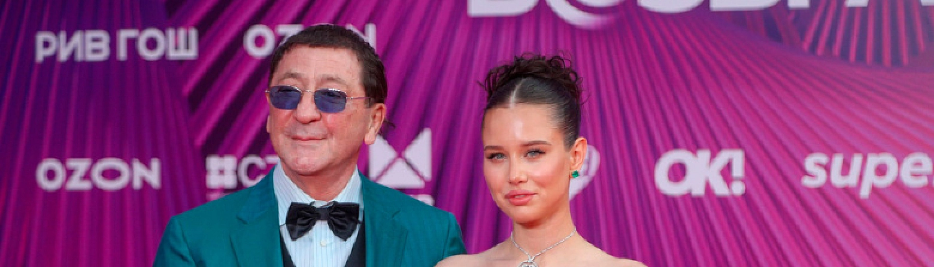 Невеста Григория Лепса пошутила о муже, сравнив его с костью