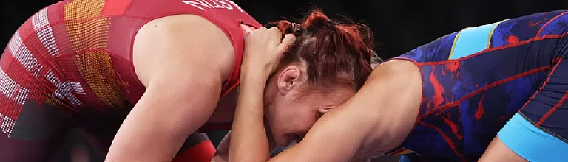 Валерия Трифонова завоевала серебро молодежного чемпионата мира по борьбе в Сербии