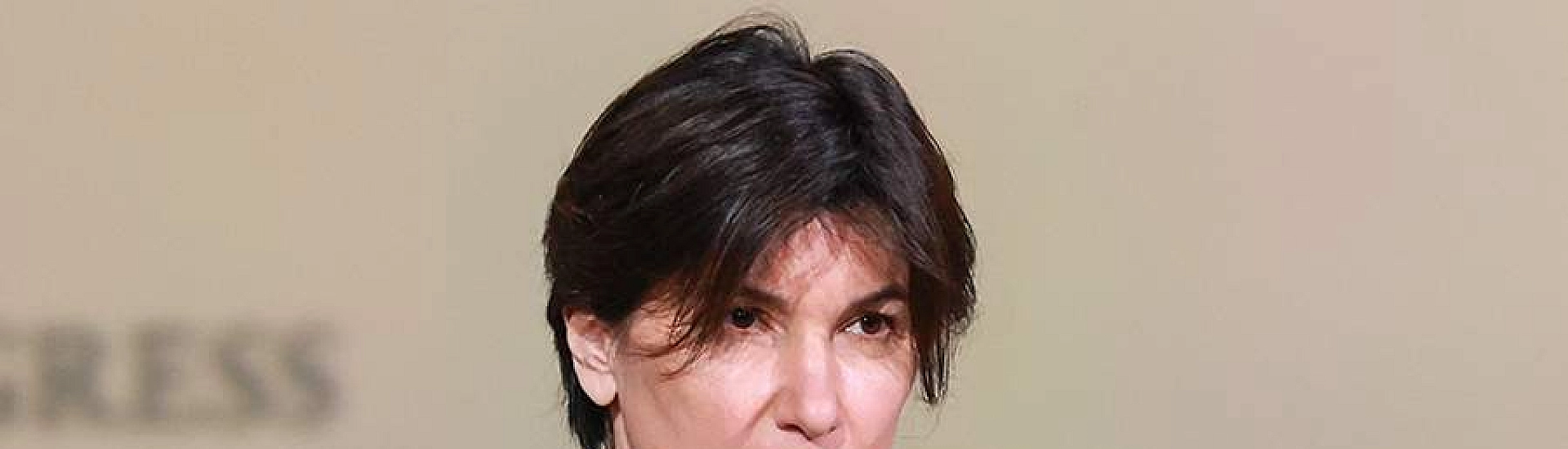 Путин присвоил дипломатические ранги трем российским представителям за рубежом