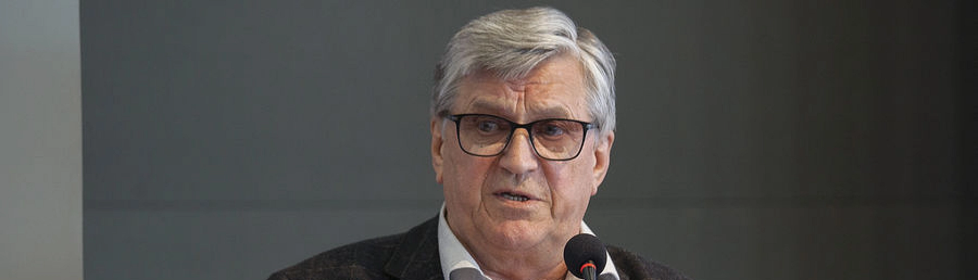 Александр Тихонов заявил о скором возвращении российских лыжников и биатлонистов на международные старты