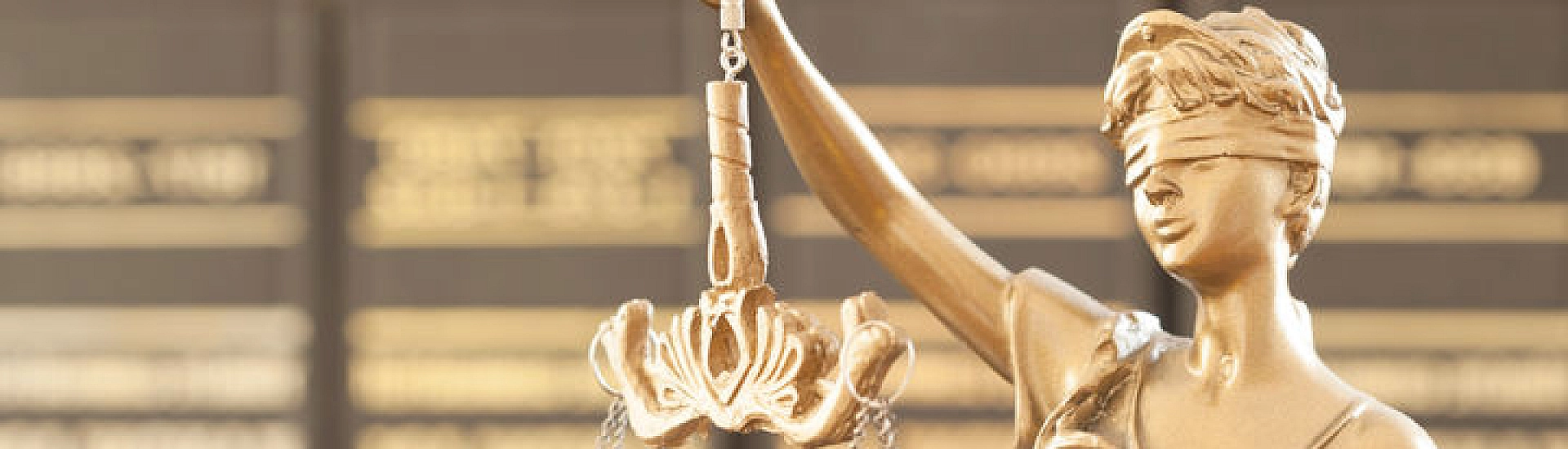 Бывших руководителей филиала РЖД приговорили к семи годам колонии за хищение 383 млн рублей