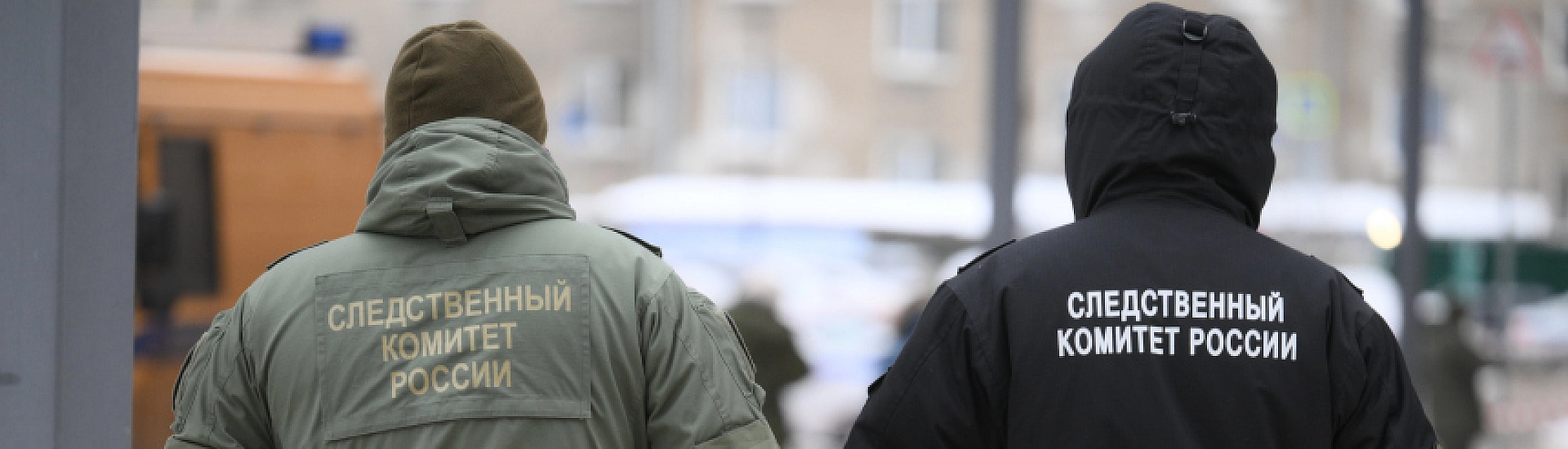 В Первоуральске мужчина удерживал в квартире свою сожительницу и угрожал взрывом