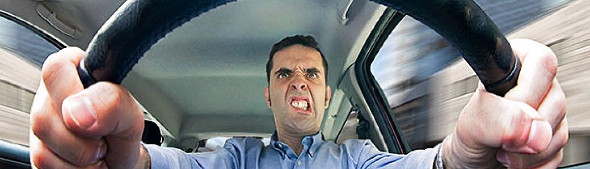 Автоэксперт напомнил: за рулём можно находиться не более четырех часов подряд