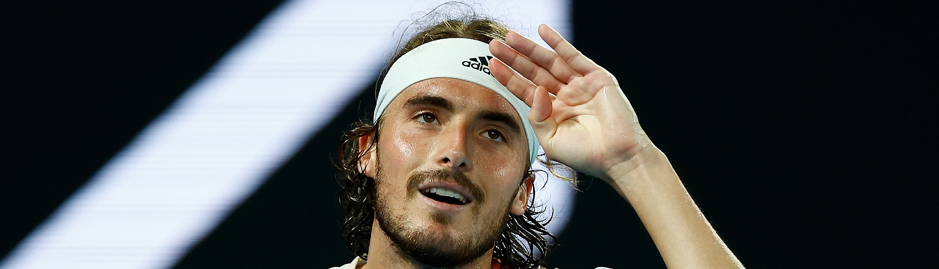 Стефаноса Циципаса лишат прав за превышение скорости до 210 км/ч