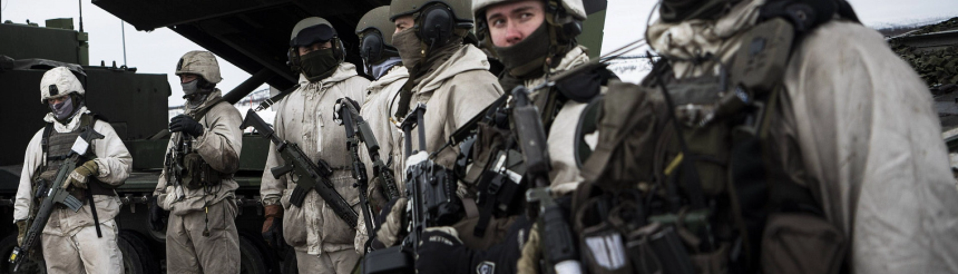 Финляндия начала крупные военные учения у границ с Россией