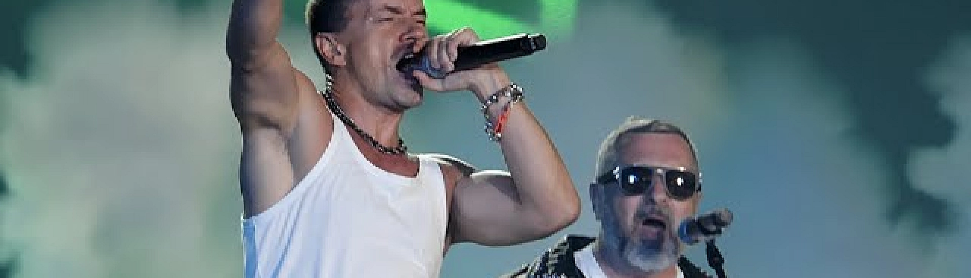 «Дискотека Авария» заработает свыше 110 млн рублей на новогодних корпоративах