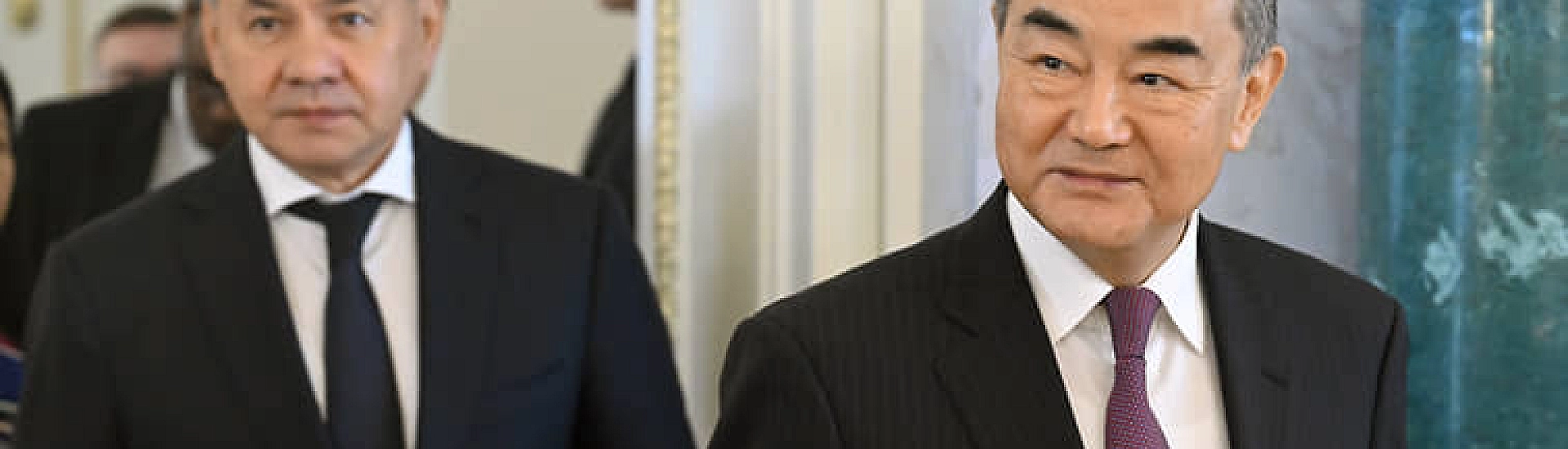 Сергей Шойгу и Ван И проводят раунд российско-китайских консультаций по стратегической безопасности