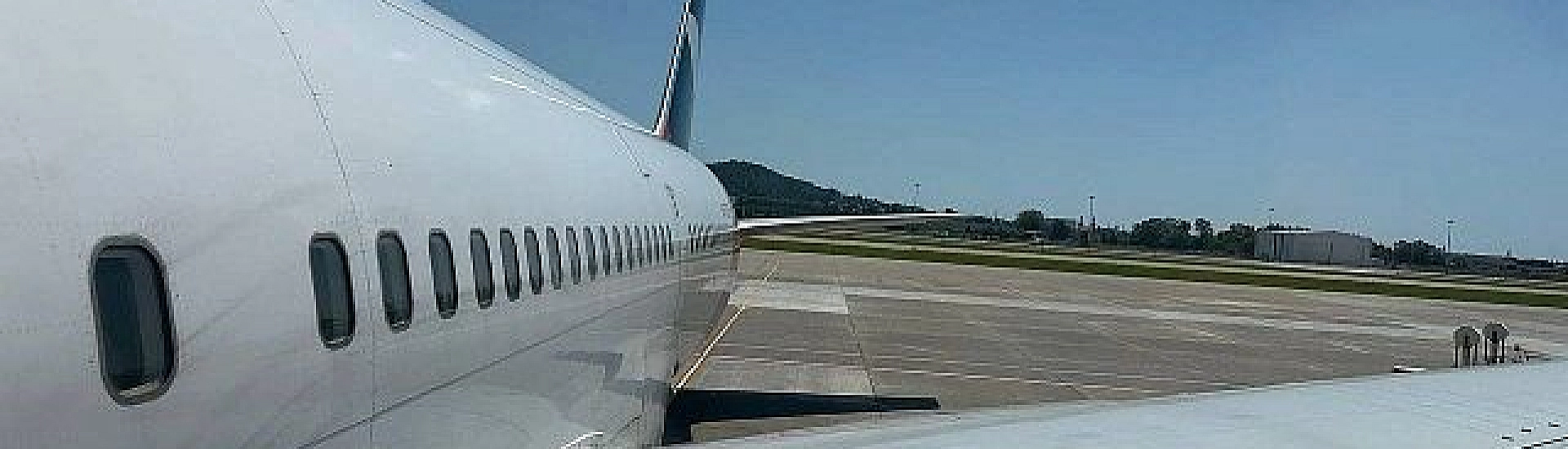В Минтрансе заявили о создании в России сети техцентров для обслуживания иностранных самолетов