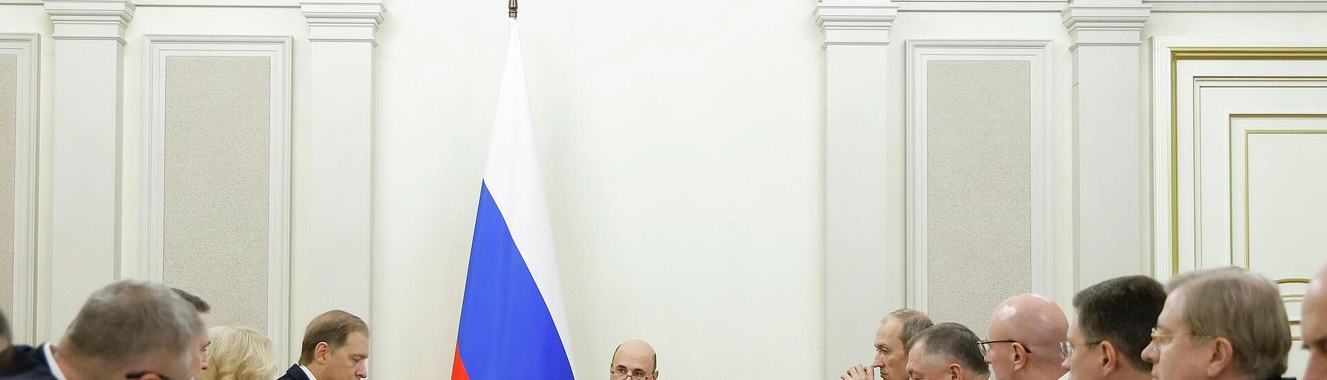 Правительство утвердило перечень отраслей МСП с пониженным тарифом страховых взносов