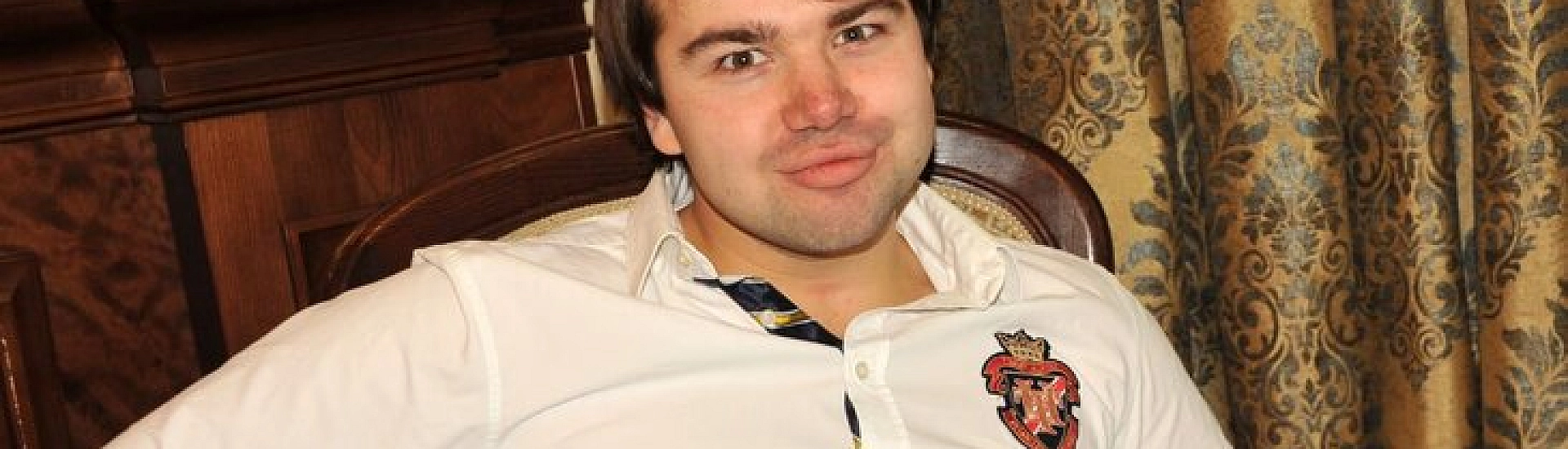 Актер Михаил Казаков оказался в реестре злостных неплательщиков алиментов на «Госуслугах»