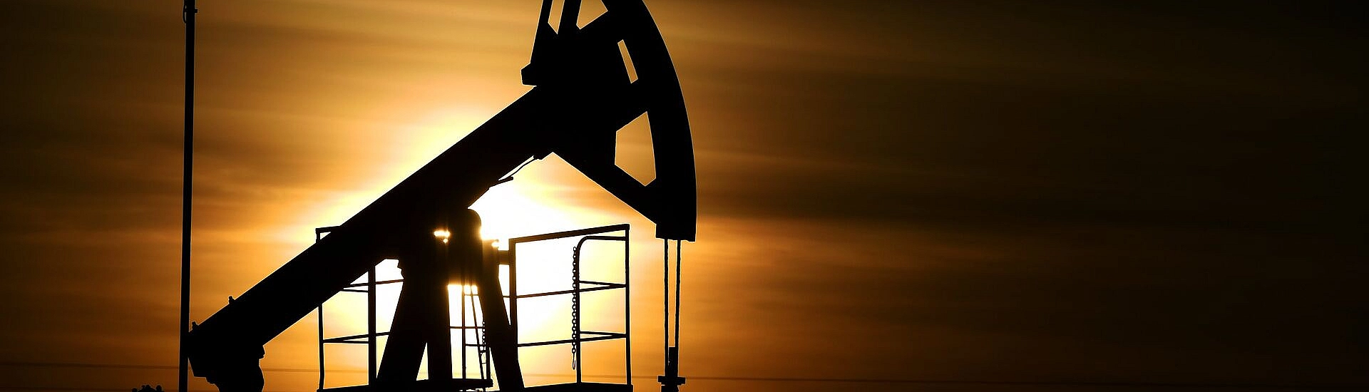 Нефть дешевеет на фоне ослабления геополитических страхов вокруг Ирана