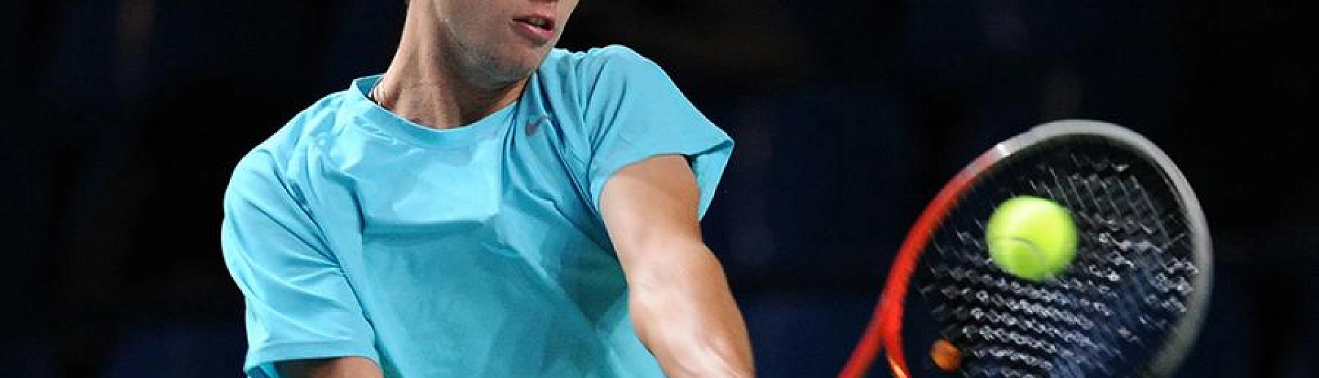 Карен Хачанов вышел во второй круг Australian Open, обыграв Алекса Микельсена