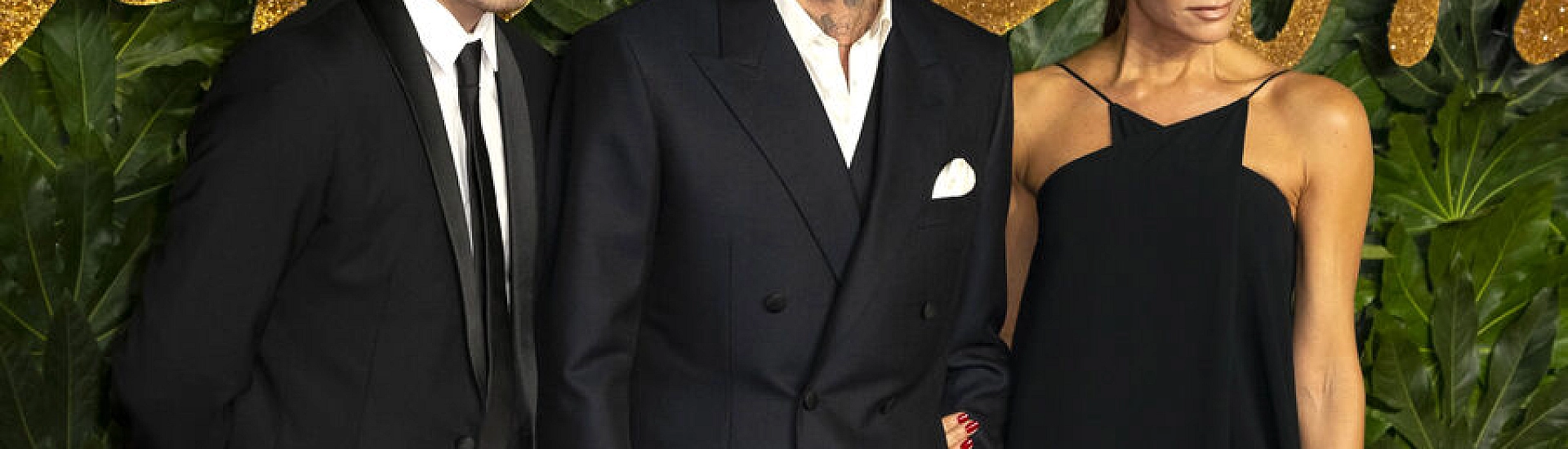 Бруклин Бекхэм отказался называть Викторию и Дэвида Бекхэмов родителями