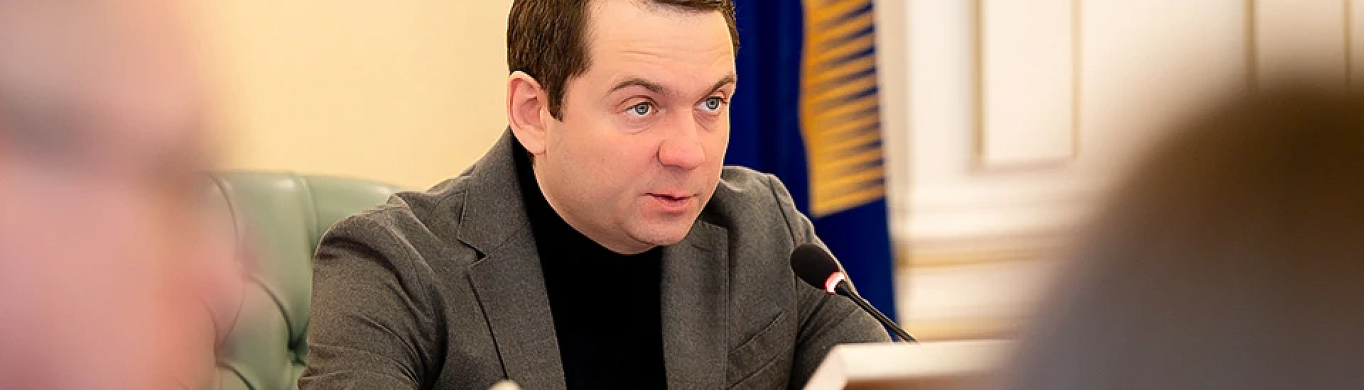 «Режим выживания» - для мурманчан, режим наживания - для Чибиса и Ко