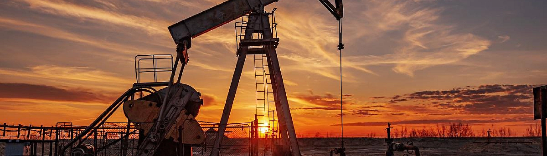 Нефть Brent рухнула до 66 долларов на фоне сигналов разрядки между США и Ираном