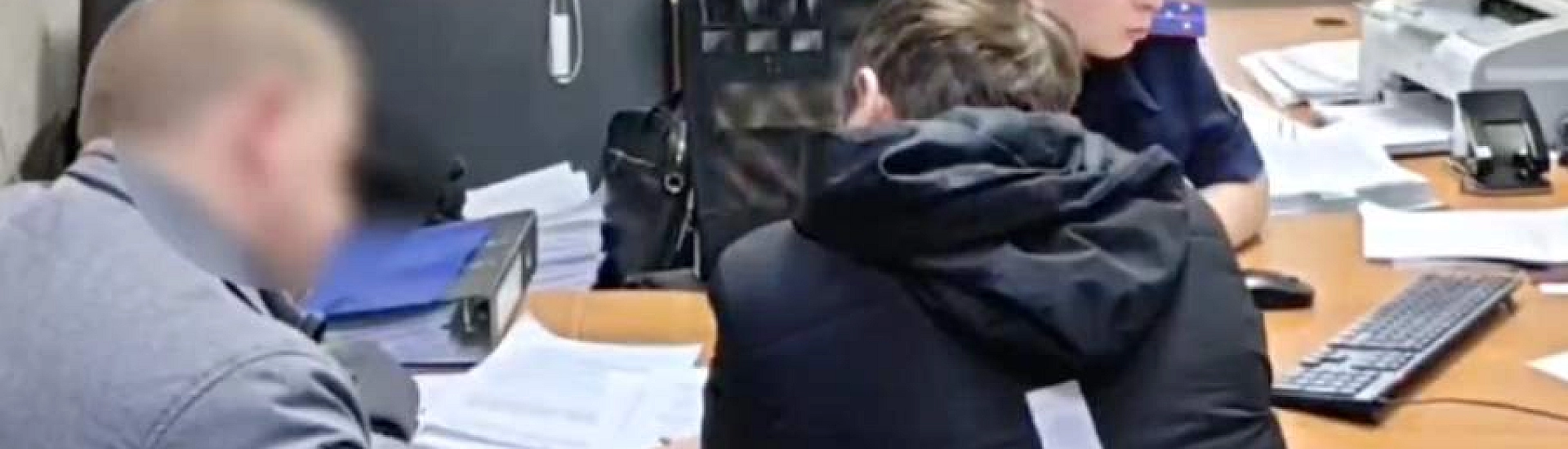 В Красноярске экс-руководителя следственного подразделения МВД обвиняют во взятке на миллионы рублей