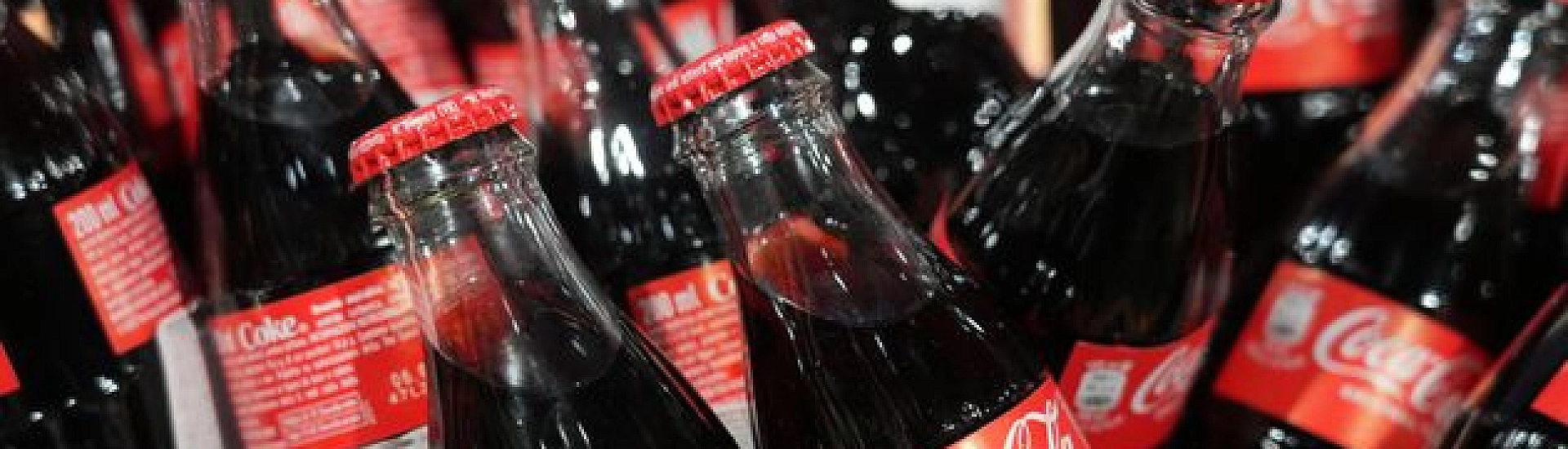 В российских магазинах вновь появилась Coca-Cola из Великобритании, Польши и Японии