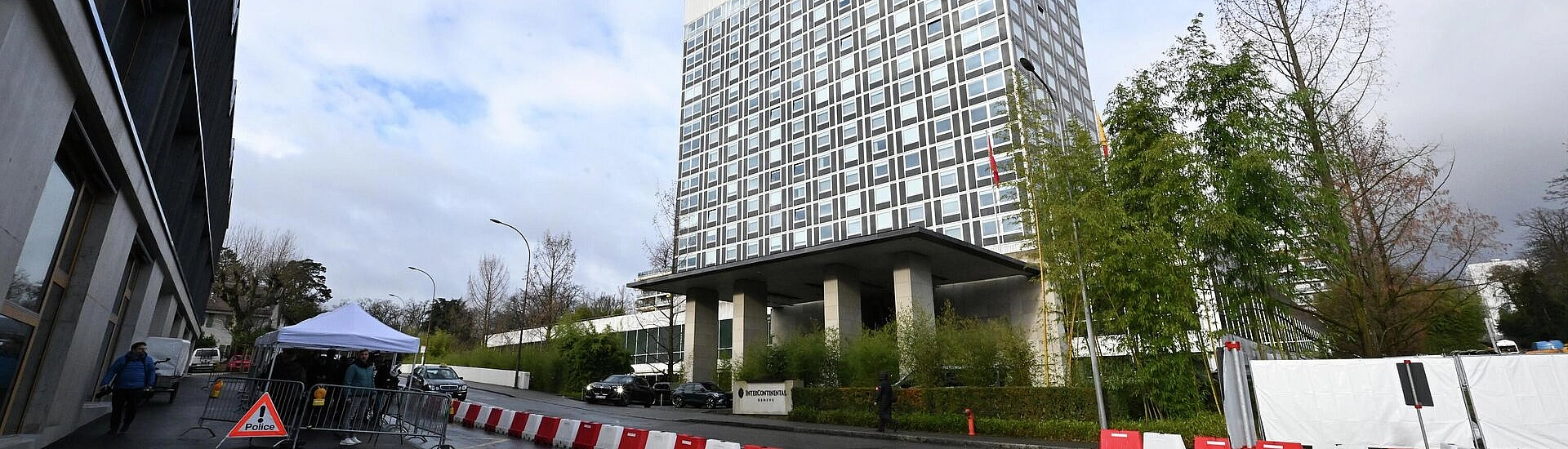 В Женеве проходят закрытые переговоры России, США и Украины