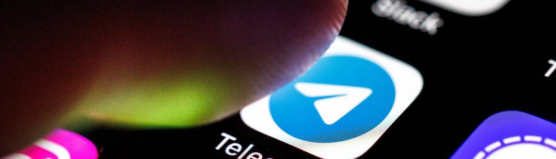 Шадаев сообщил о замедлении загрузки тяжёлых файлов в Telegram