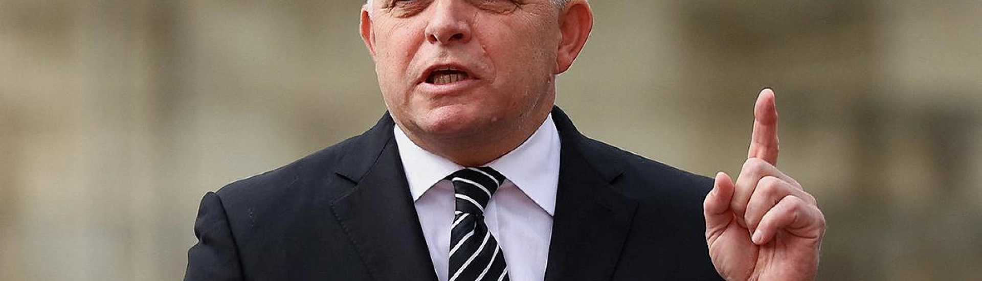 Роберт Фицо обвинил Владимира Зеленского во лжи о повреждении «Дружбы»