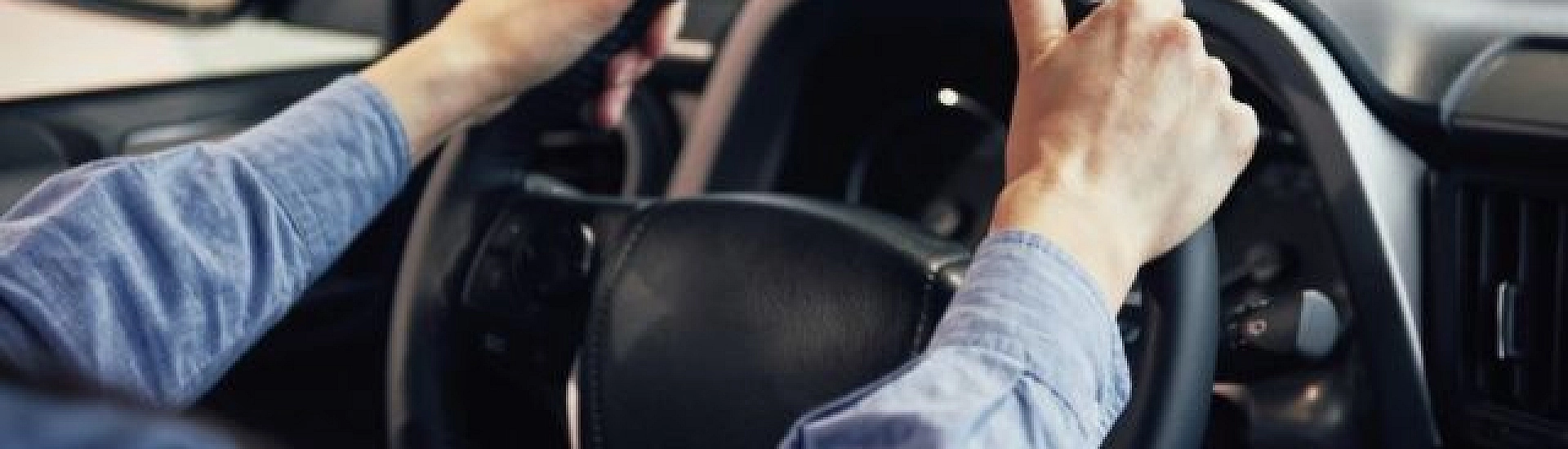 В Якутске возбуждено дело после угона автомобиля с применением оружия