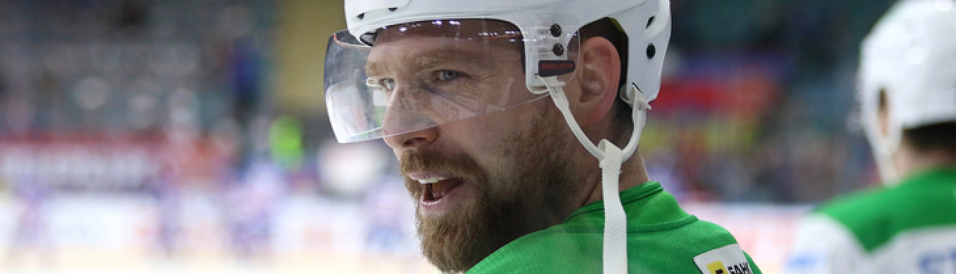 «Салават Юлаев» обыграл «Адмирал» по буллитам во Владивостоке