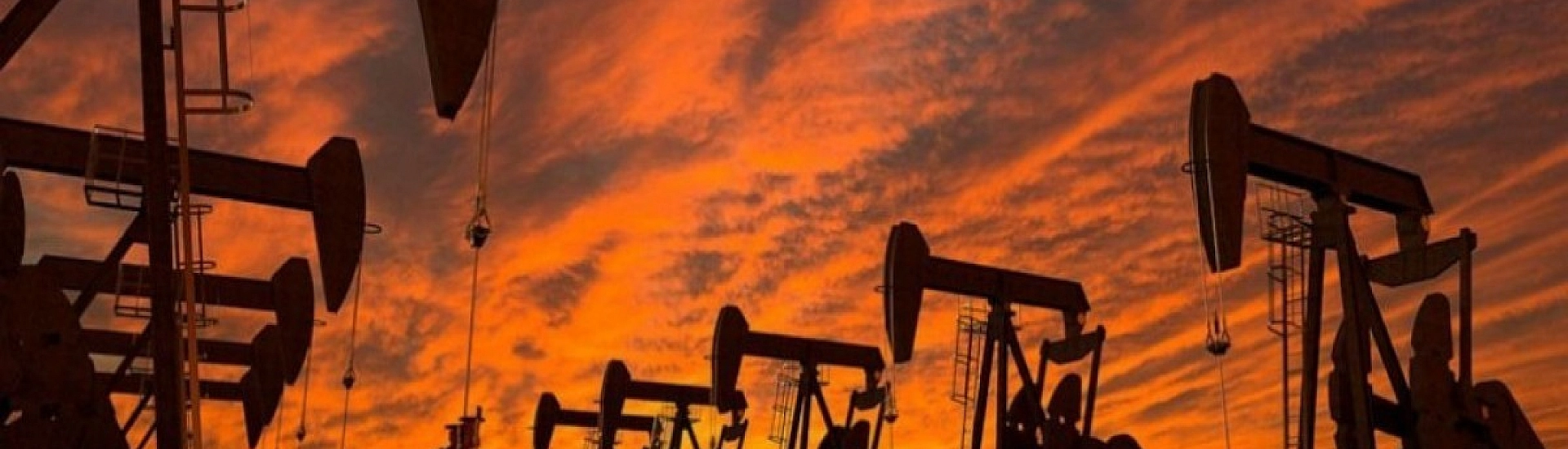 Нефть дорожает на фоне конфликта вокруг Ирана, но темпы роста замедлились