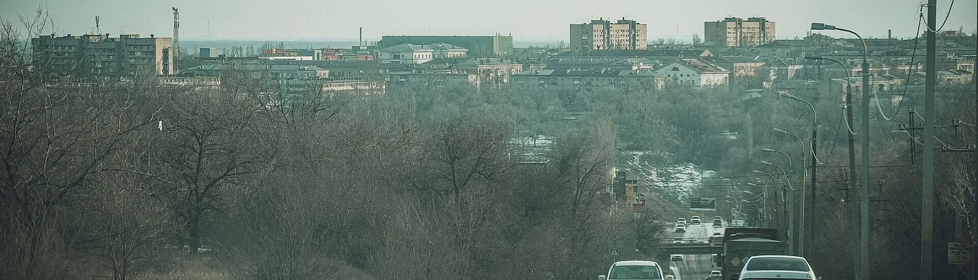 В Волгограде завершили проверку территории у школы после сообщения об обломках БПЛА