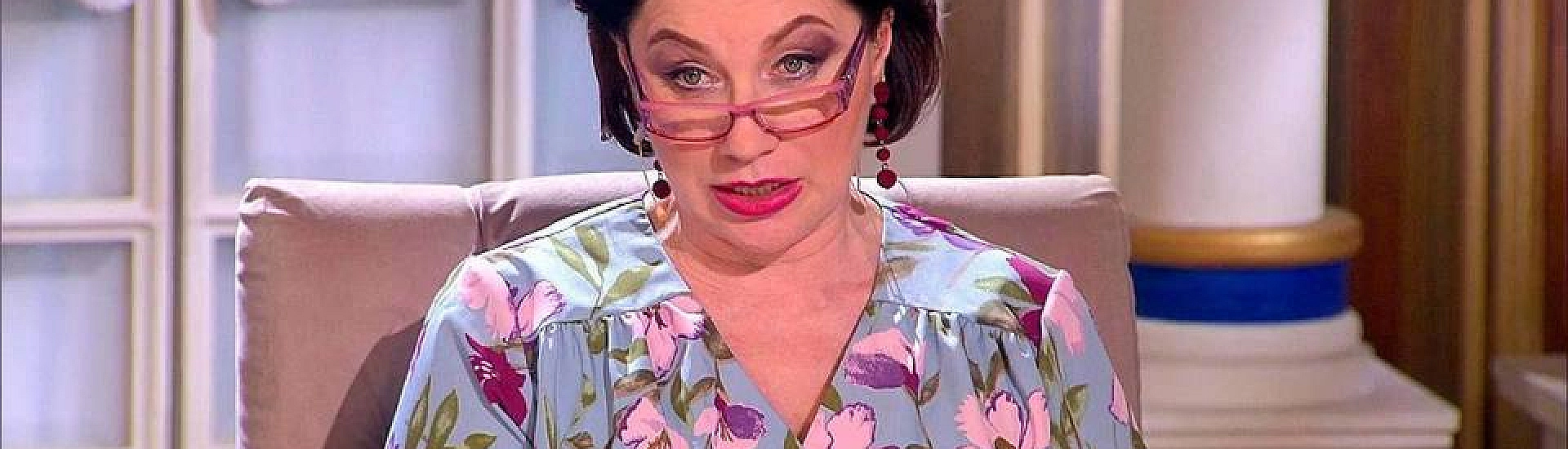 Роза Сябитова ответила Виталию Милонову на слова о подарках на 8 Марта