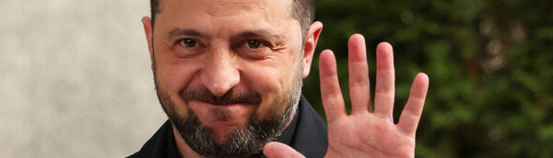 В Венгрии призвали рассмотреть возможность отстранения Владимира Зеленского от власти