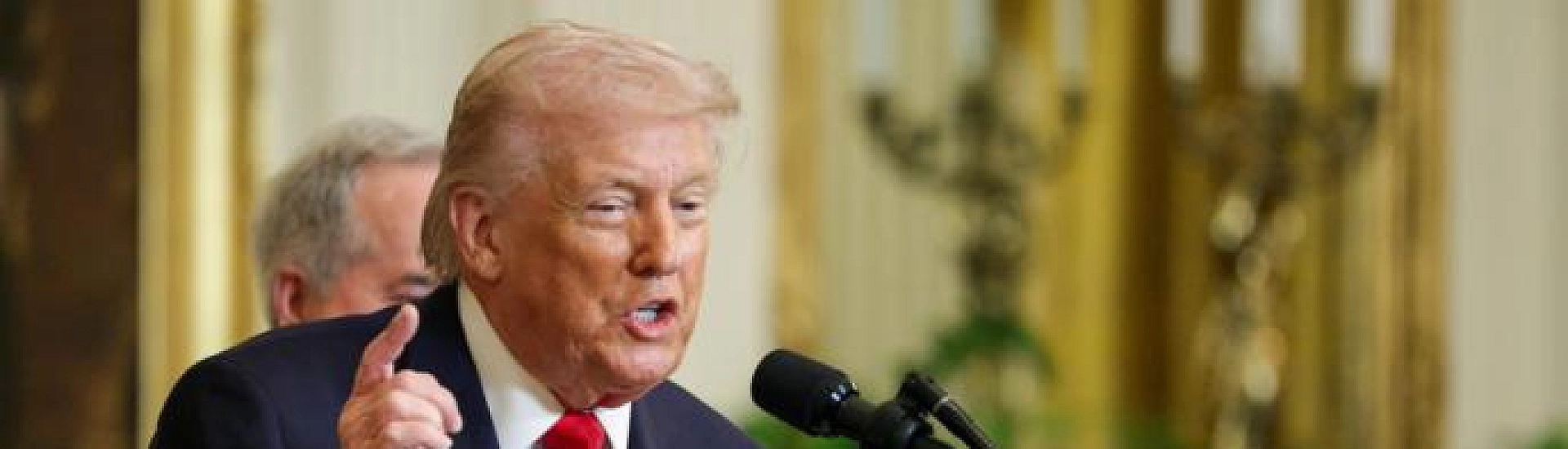 СМИ сообщили о призывах советников Дональда Трампа найти выход из конфликта с Ираном