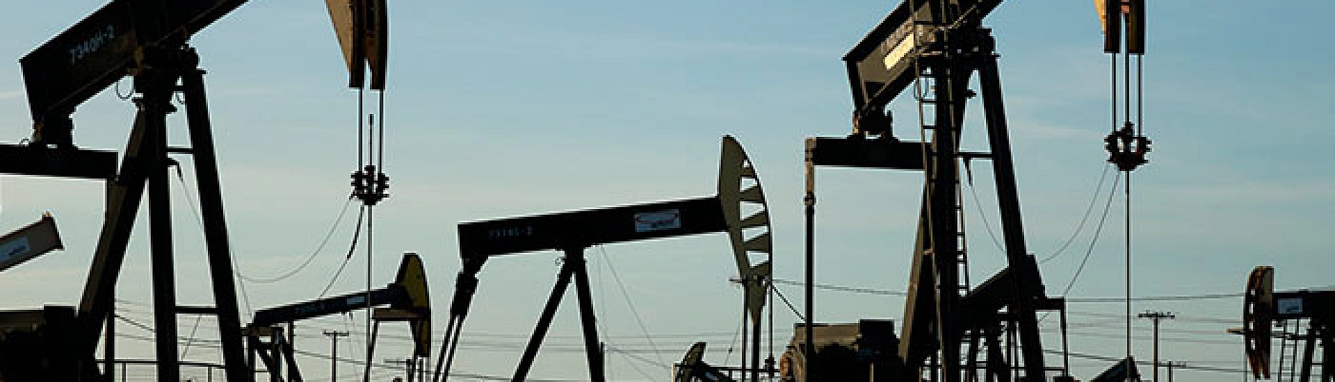 Brent подорожала до 102,74 доллара за баррель