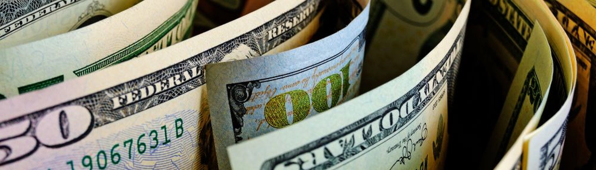 Эксперты прогнозируют рост курса доллара в марте