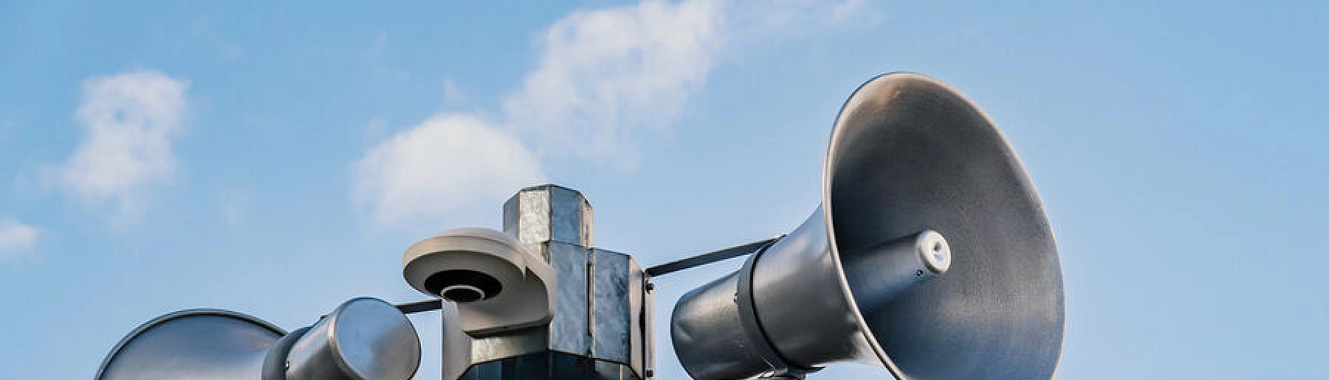 В Краснодаре предупредили о возможной атаке БПЛА и рекомендовали оставить детей дома