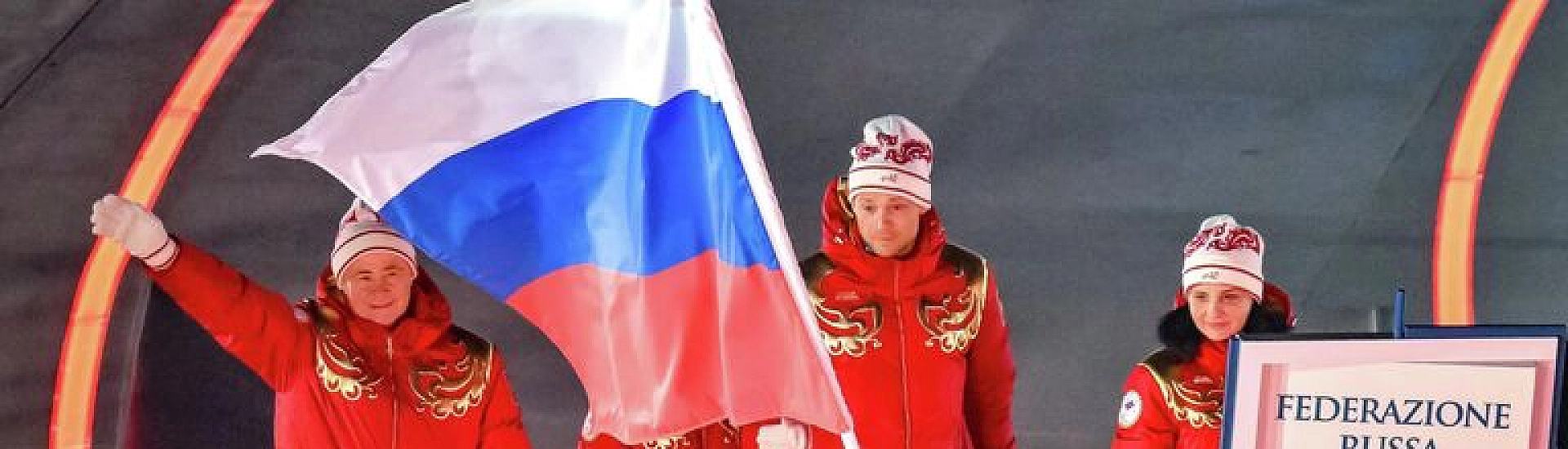 Путин наградил российских паралимпийцев и их тренеров за выступление на Играх