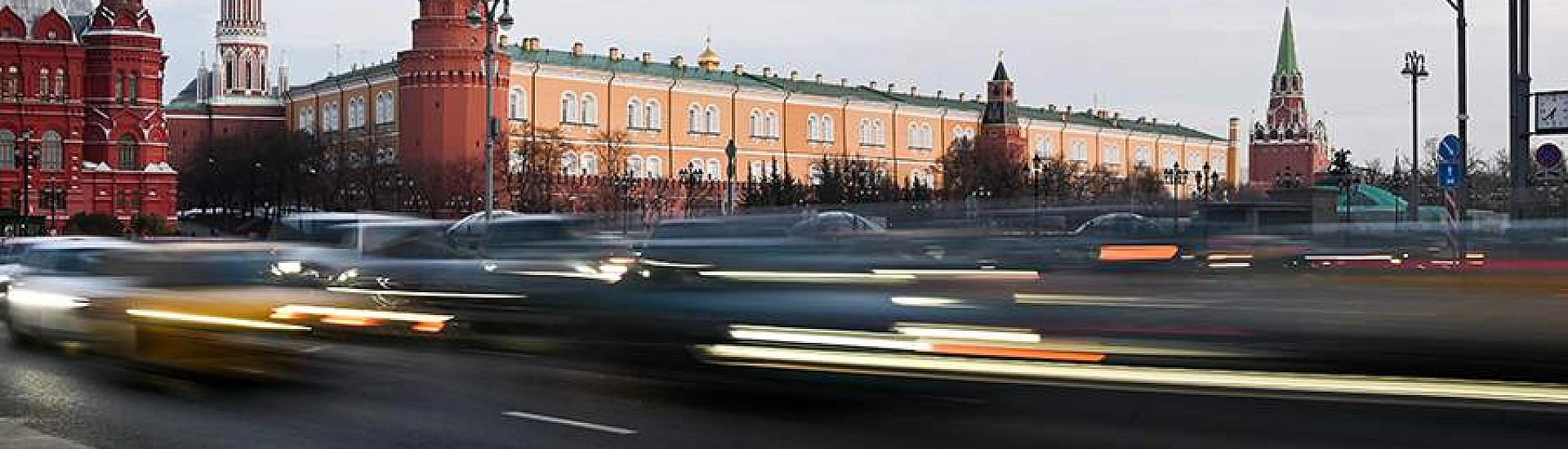 Экс-советник НАТО заявил о провале давления Запада на Россию и Иран