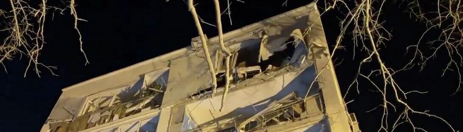 СК возбудил дело после взрыва и обрушения жилого дома в Севастополе